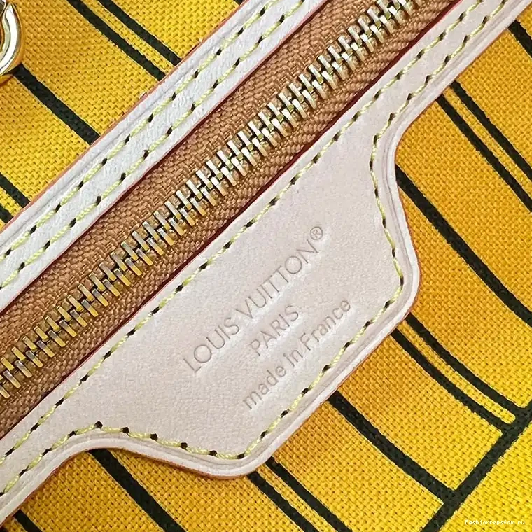 Fashionrepsfam ru Bags 2410YA0159 LV 1027